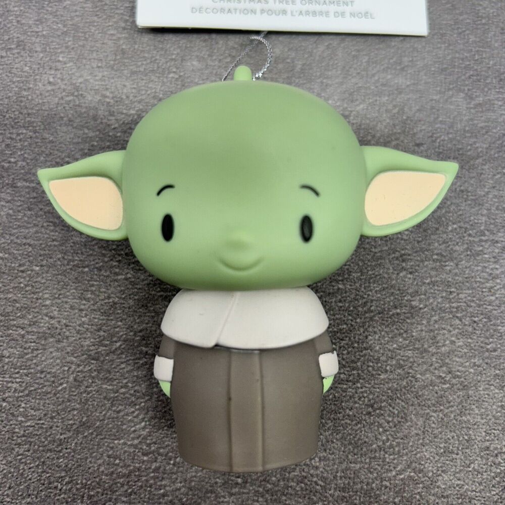 Hallmark Disney Star Wars The Mandalorian Grogu Ornament - Picture 2 of 6